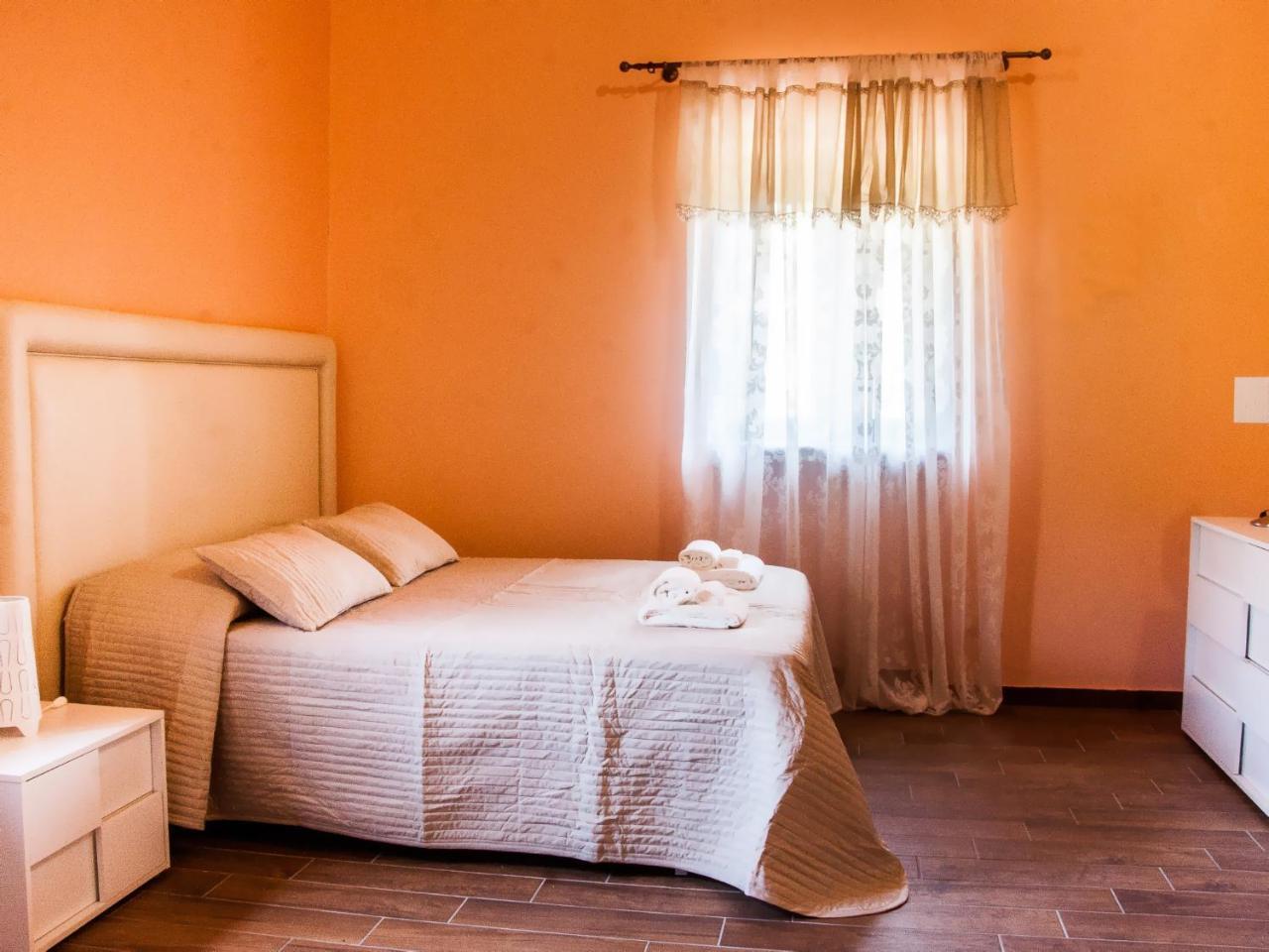 La Porta Delle Gole Hotel Motta Camastra Екстериор снимка